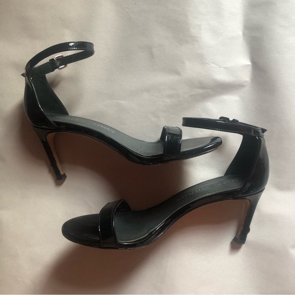 ❤️Stuart Weitzman Black Sandals Heels Patent Leather size 5 M - Picture 1 of 10